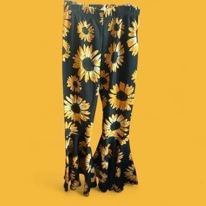 SHEIN Black and Yellow Leaf Print Pants Girls Size 9Y Chic Sunflower Casual